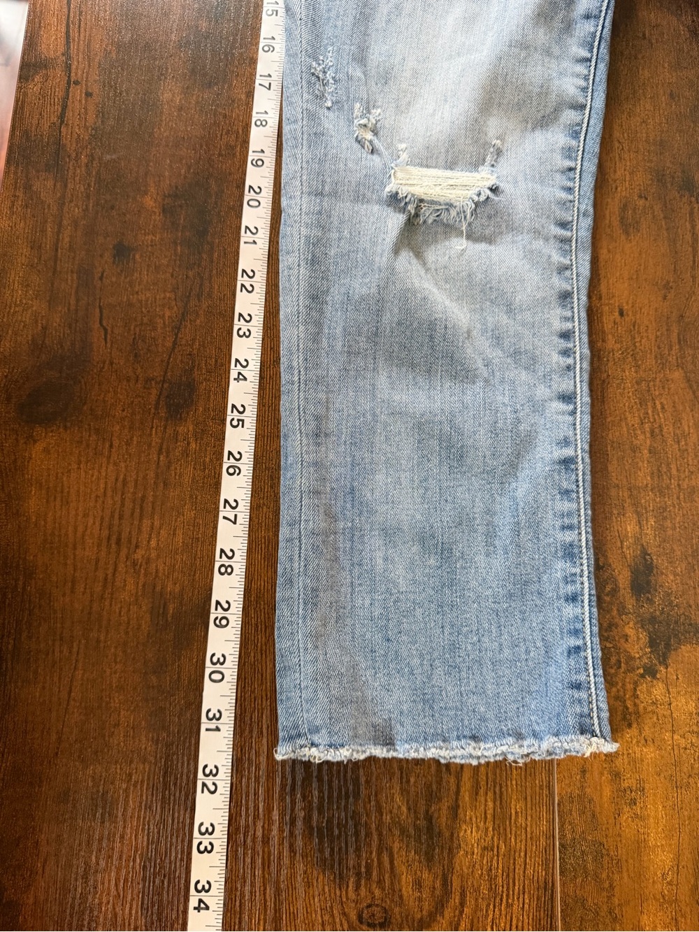 Judy Blue Women’s Size 5/27 Skinny Fit Capri Jeans Distressed Raw Hem Light Wash - Picture 8 of 16